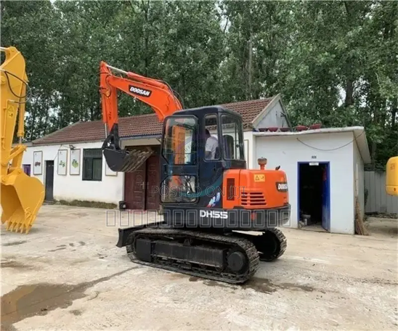 Doosan DH55 Mini Excavator 2022