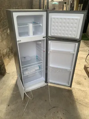 SKYRUN 200L Fridge for Chilled Drinks BCD-200K
