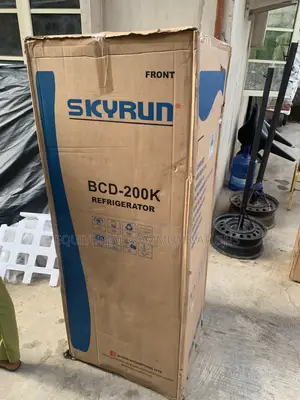 SKYRUN 200L Fridge for Chilled Drinks BCD-200K