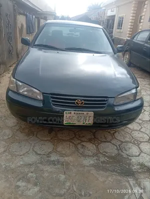 Toyota Camry Automatic 1999 Green