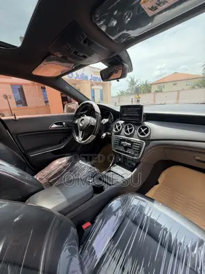 Mercedes-Benz CLA-Class CLA 250 Sedan 2015 Silver