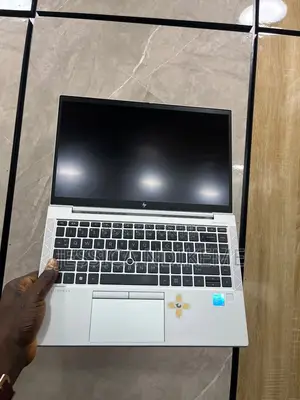 Laptop HP EliteBook 840 G8 8GB Intel Core i5 SSD 256GB