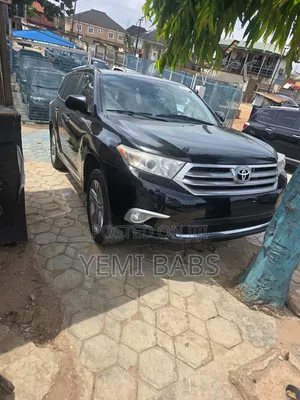 Toyota Highlander Limited 2012 Black
