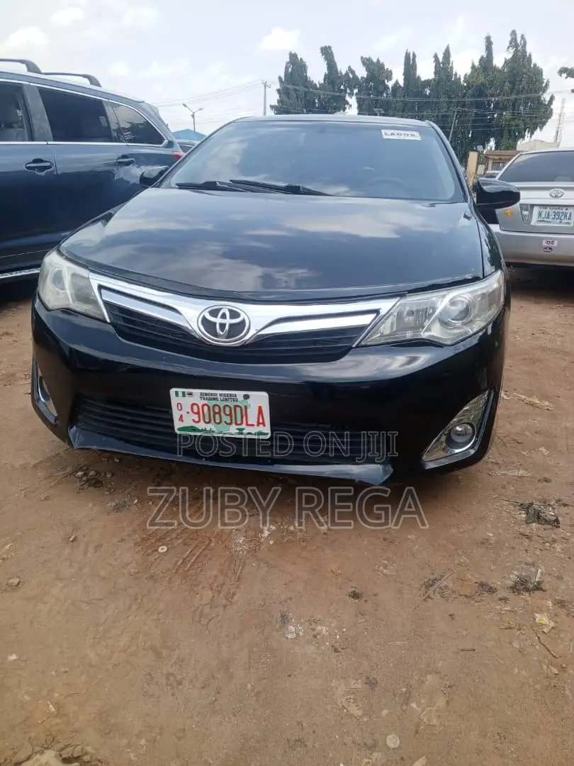 Toyota Camry 2012 Black