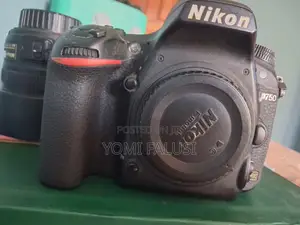 Nikon D750 Camera for Sell
