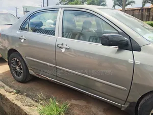 Toyota Corolla LE 2006 Silver