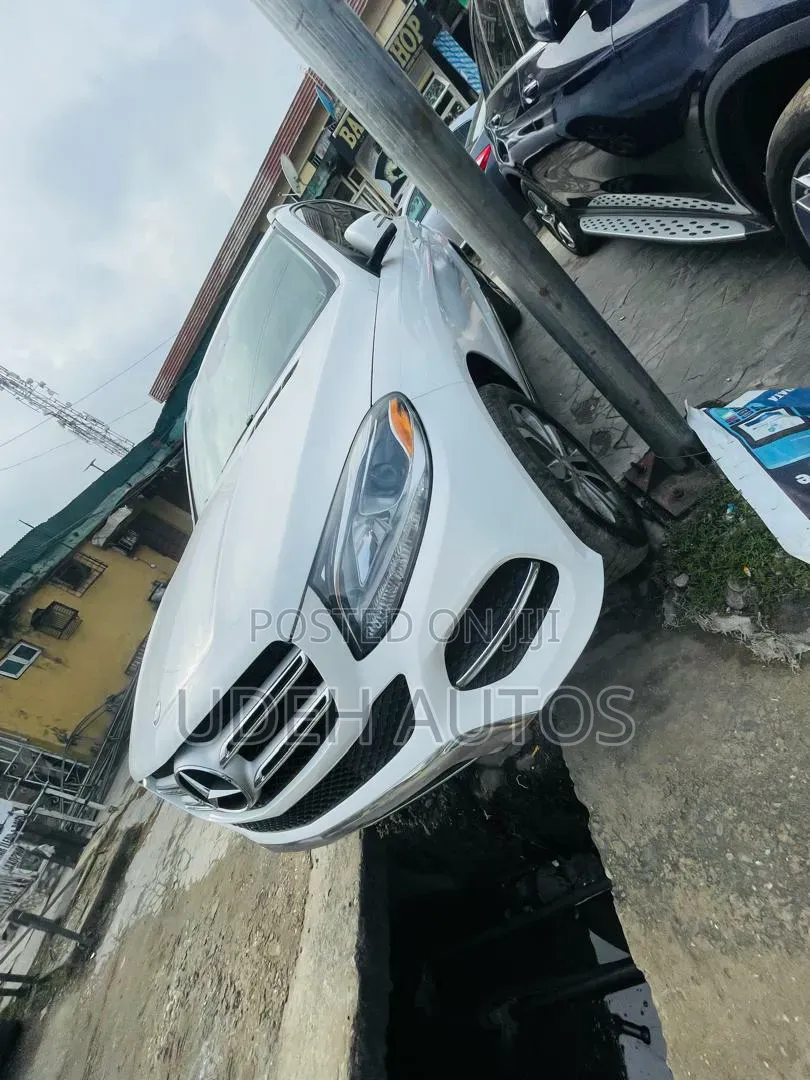 Mercedes-Benz GLE-Class 2016 White
