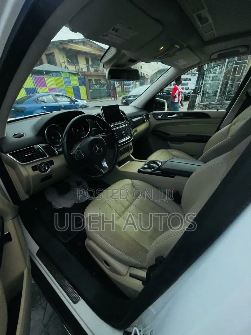 Mercedes-Benz GLE-Class 2016 White