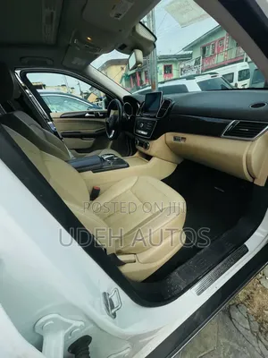 Mercedes-Benz GLE-Class 2016 White