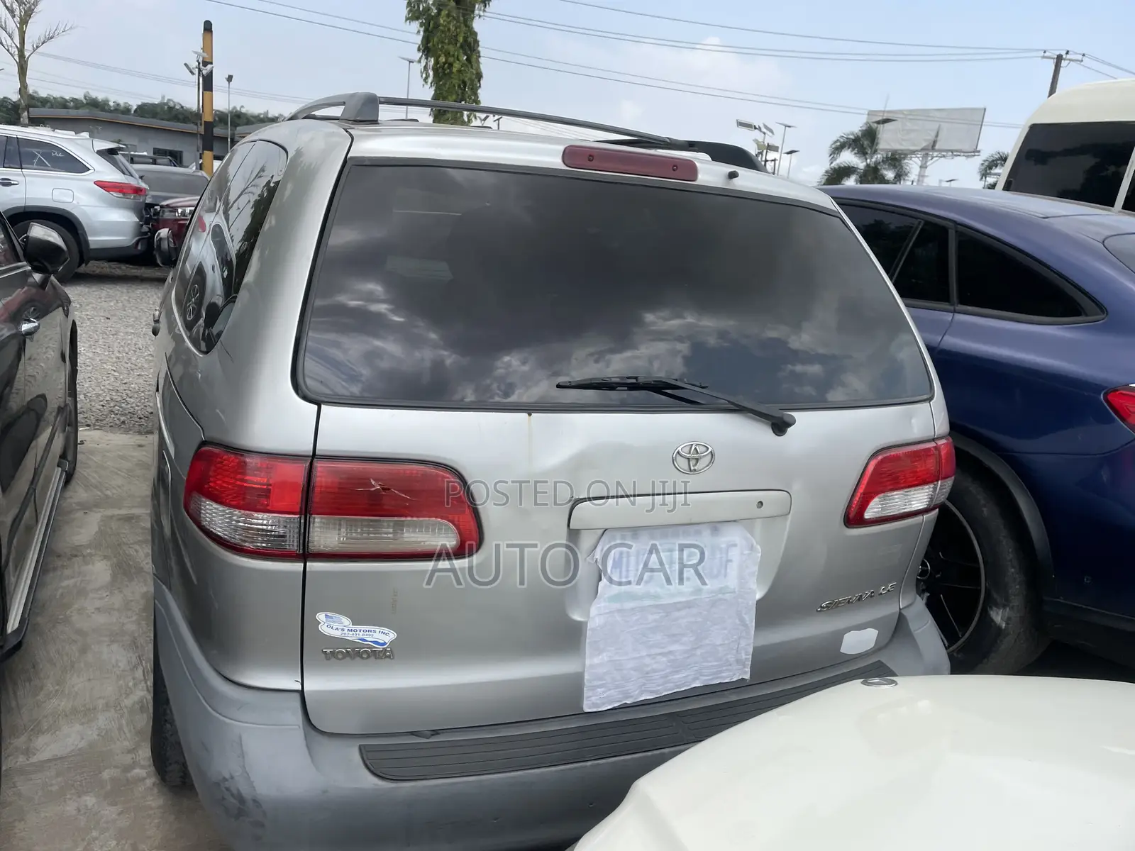Toyota Sienna 2003 Gold