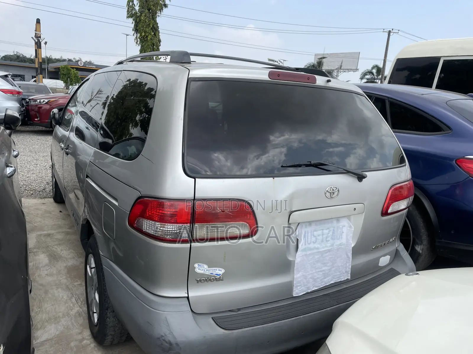 Toyota Sienna 2003 Gold
