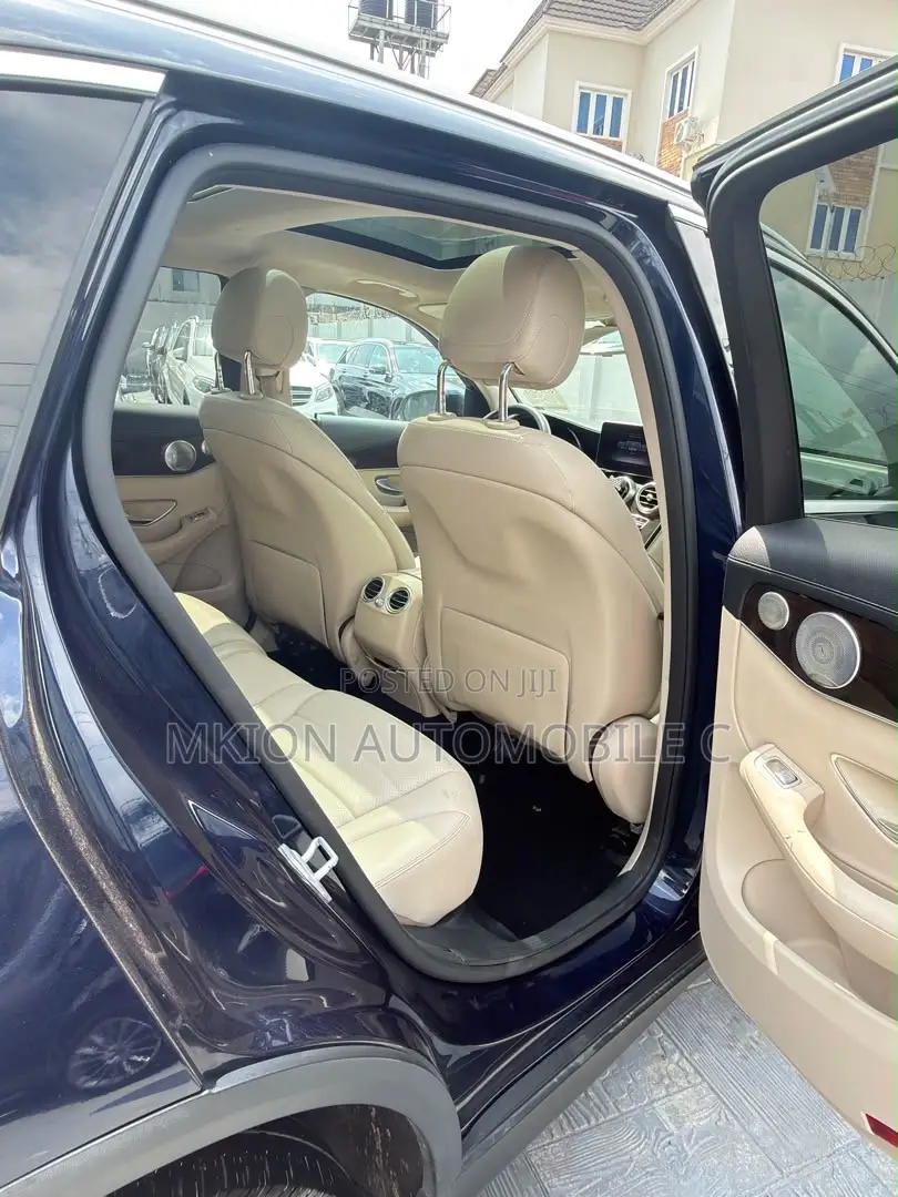 Mercedes-Benz GLC-Class 2016 Blue
