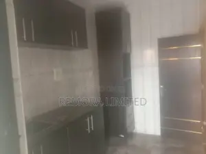 3bdrm Block of Flats in Akowonjo for rent