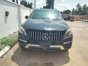 Mercedes-Benz M Class 2015 Black