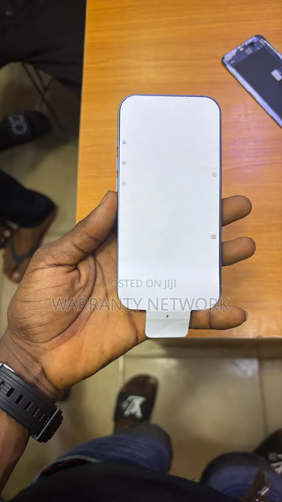 Apple iPhone 16 128 GB Blue