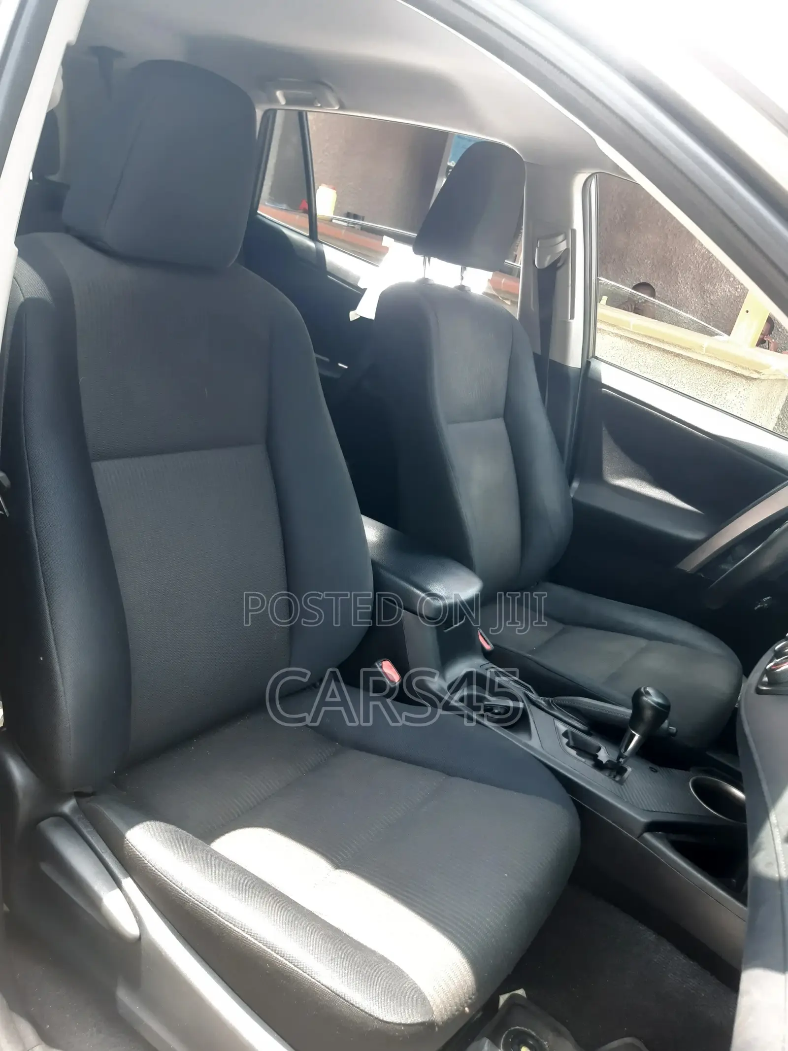 Toyota RAV4 2015 Gray