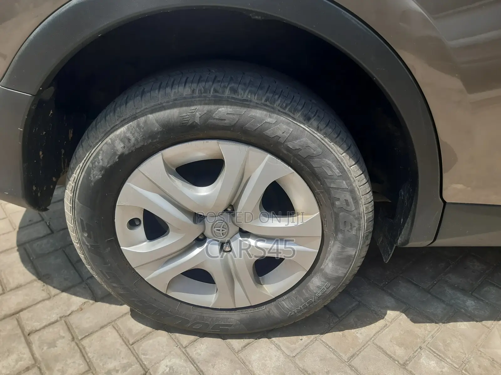 Toyota RAV4 2015 Gray