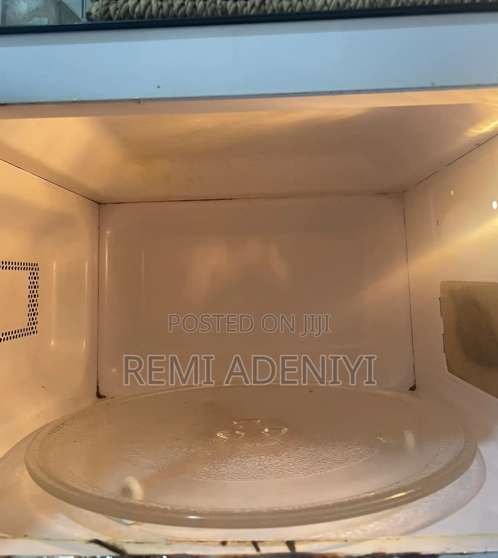 Hisense Microwave