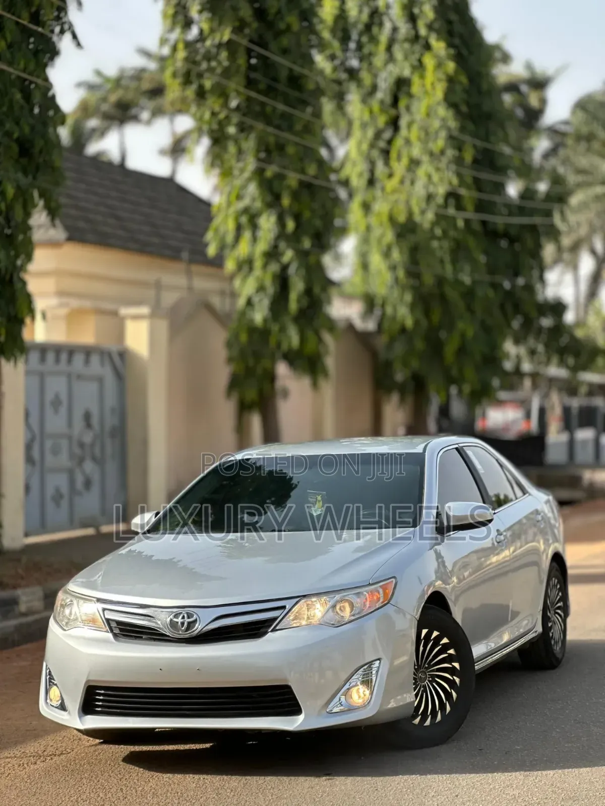 Toyota Camry 2013 Silver