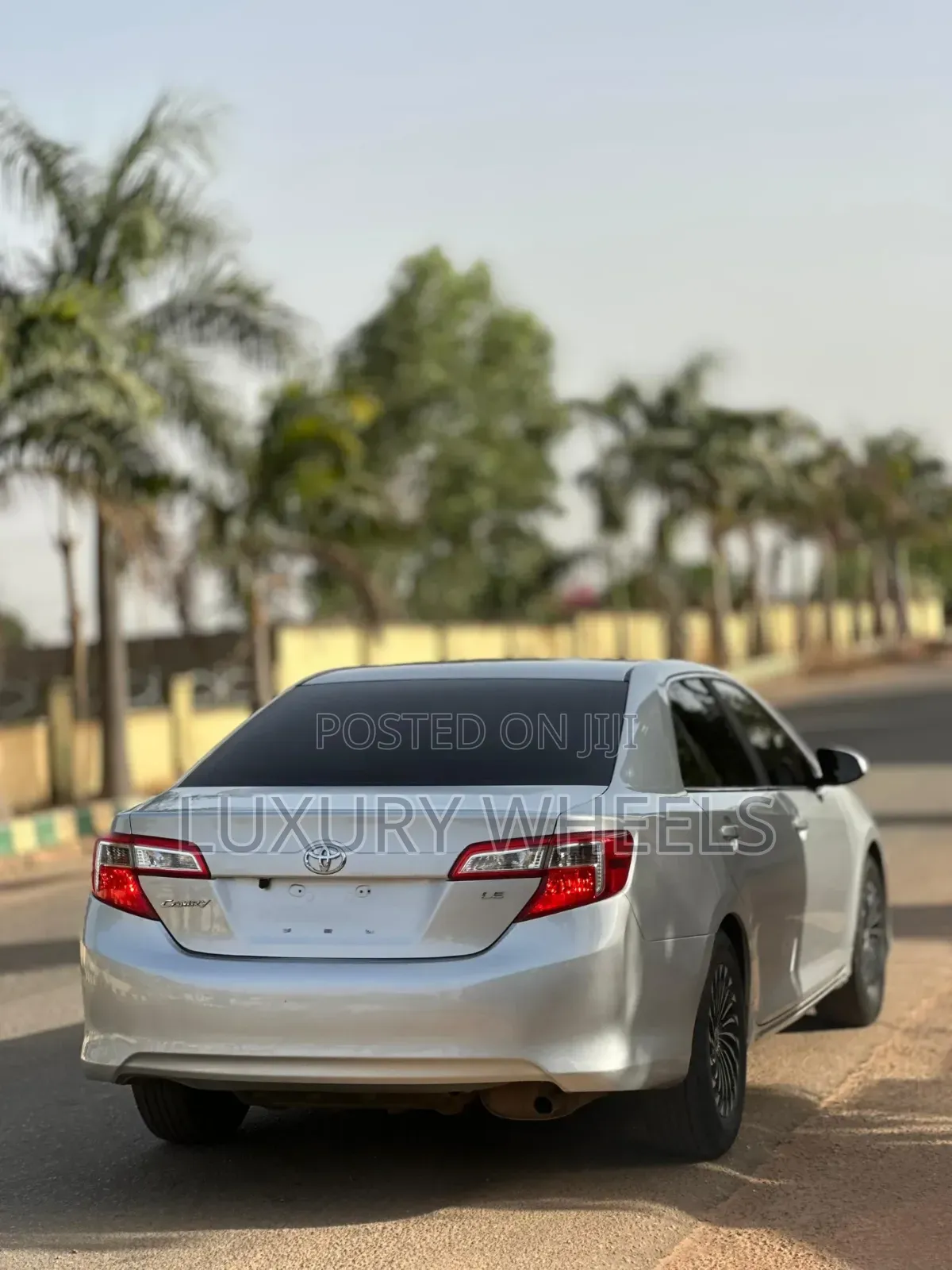 Toyota Camry 2013 Silver