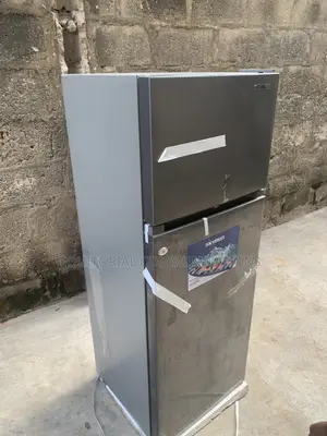 SKYRUN 200L Refrigerator for Simple Everyday Living