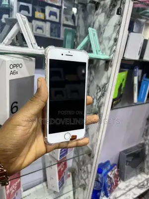 Apple iPhone 7 32 GB Silver