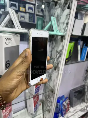 Apple iPhone 7 32 GB Silver