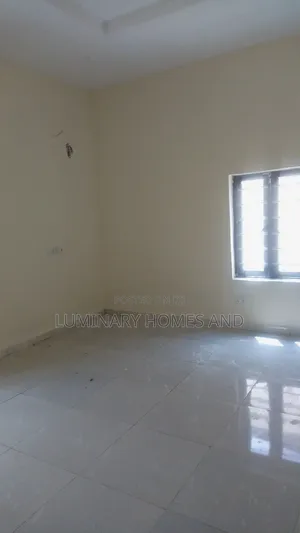2bdrm Block of Flats in Military Zone, FHA for rent