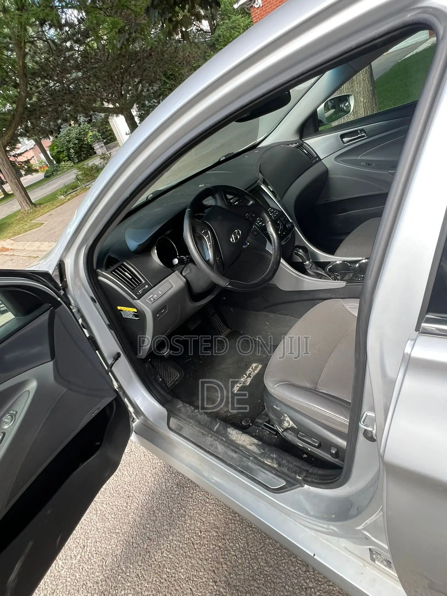 Hyundai Sonata Hybrid 2012 Silver