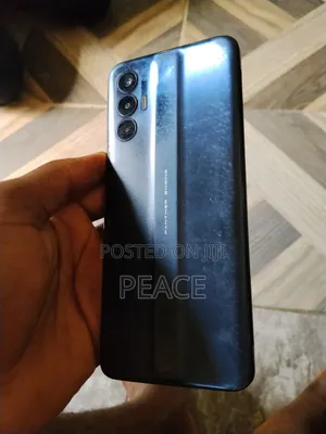 Tecno Pova 3 128 GB Blue