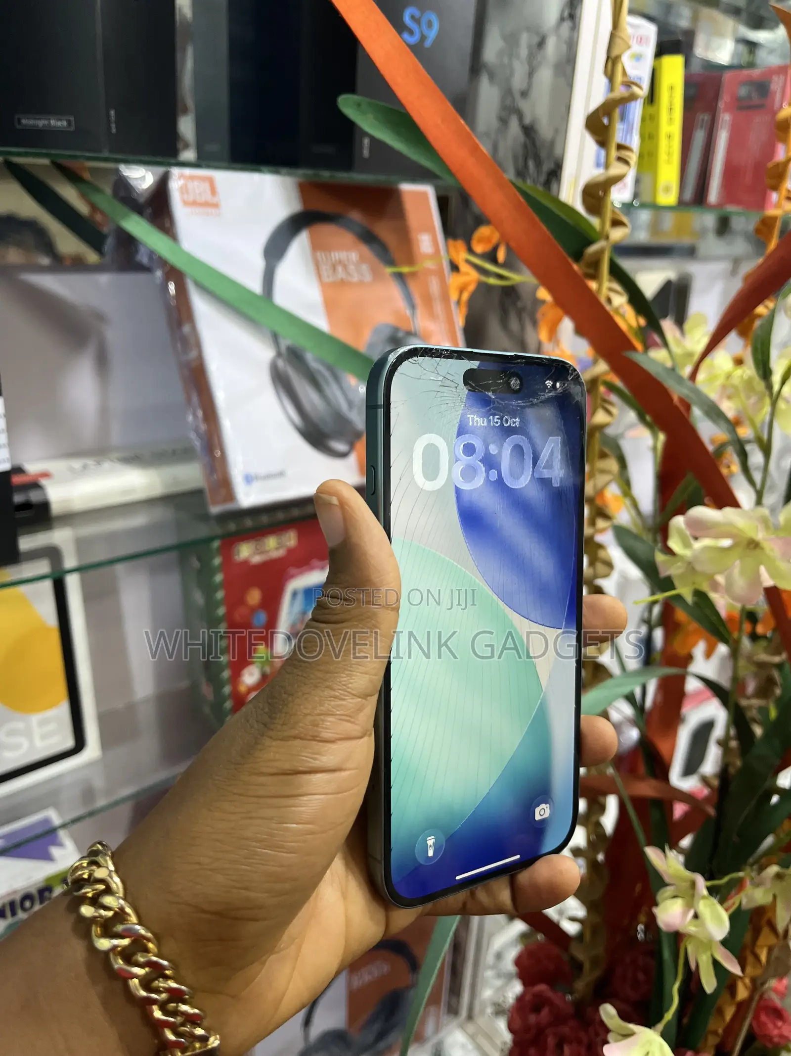 Apple iPhone 16 128 GB Green