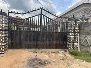 3bdrm Block of Flats in Diamond Apartments, Ethiope East for sale