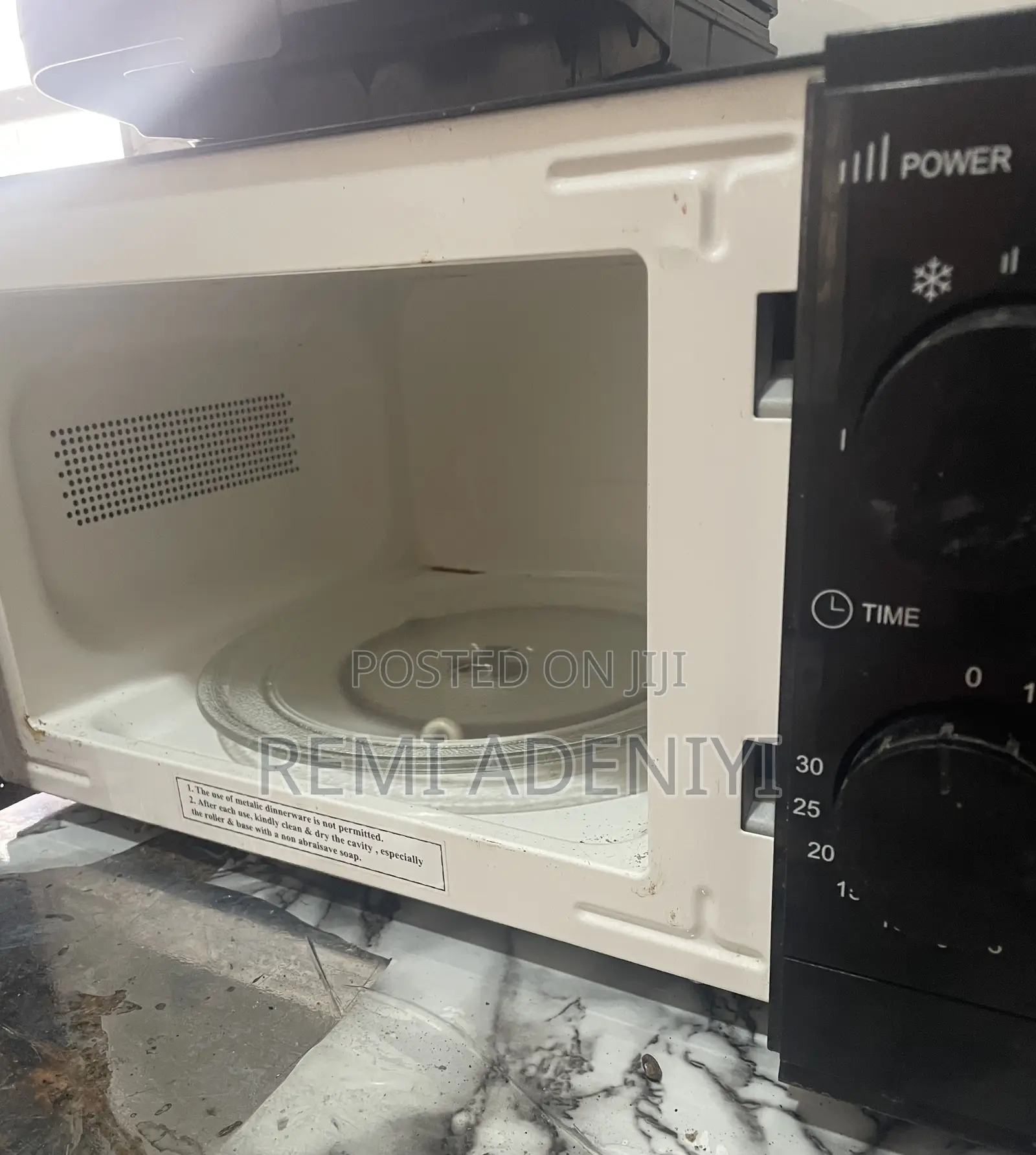 Hisense Microwave