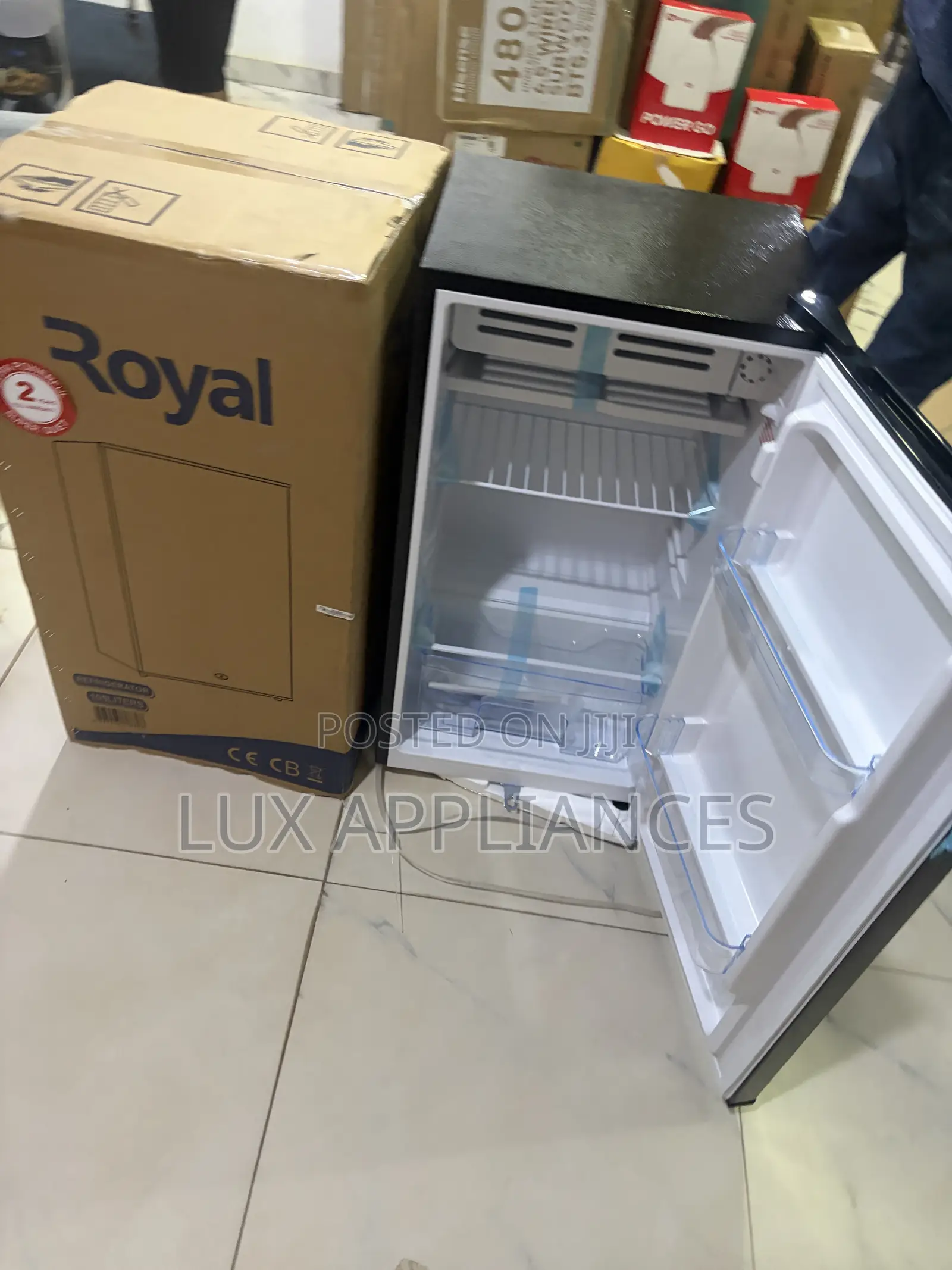 Royal 105L Single Door Kitchen Refrigerator Appliance