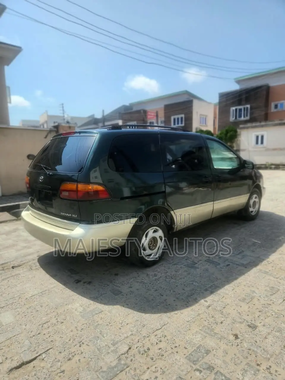 Toyota Sienna 2002 Blue