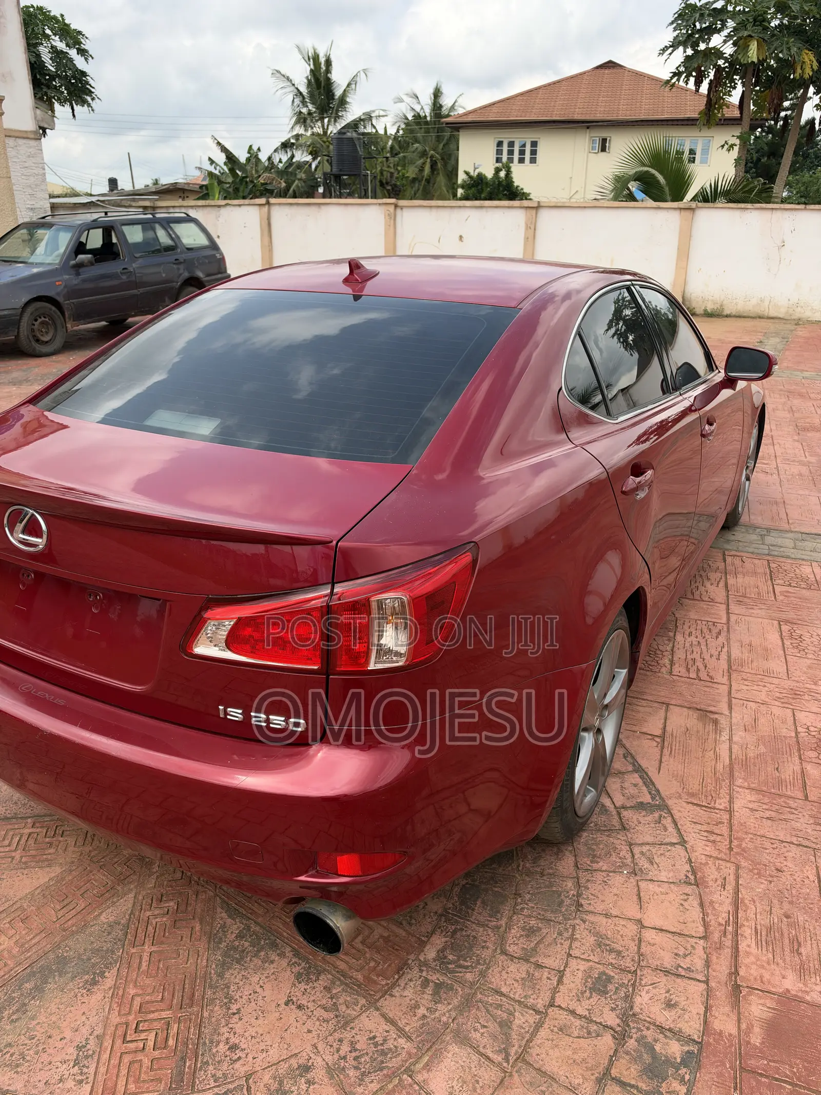 Lexus IS 250 Automatic 2011 Red