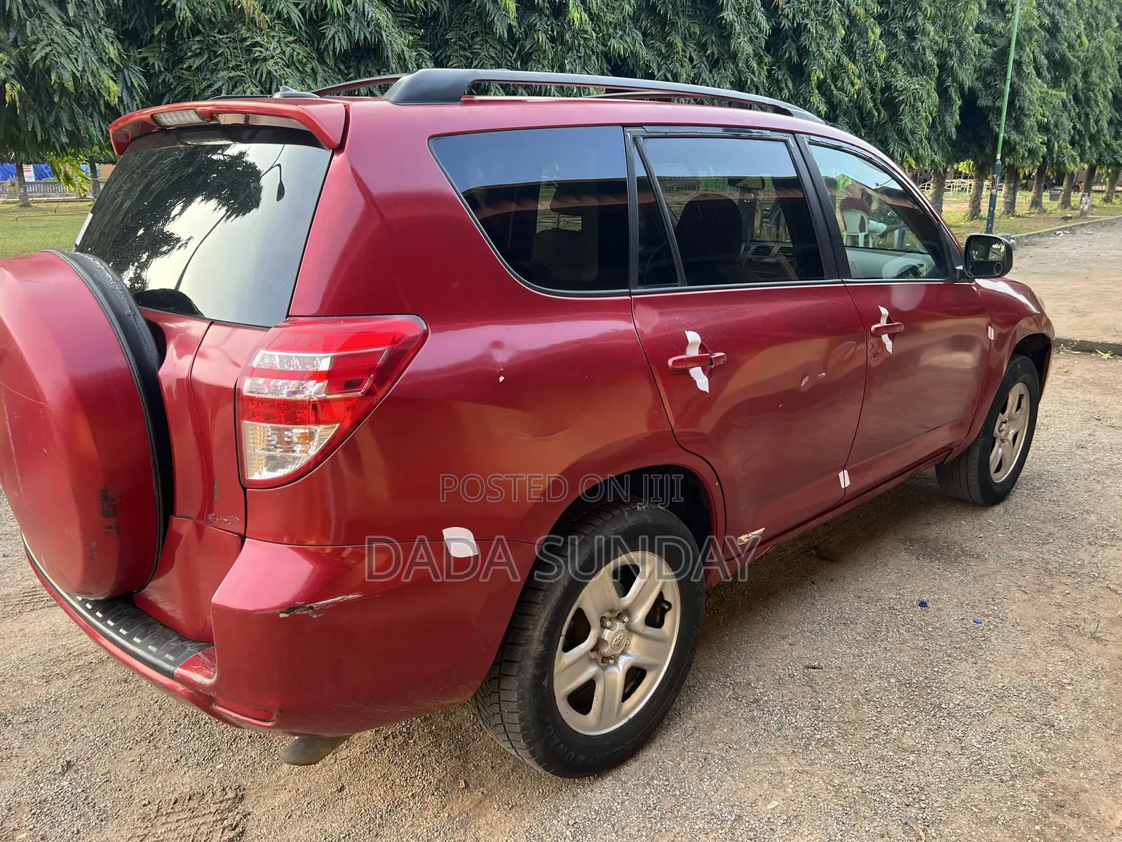 Toyota RAV4 2010 Red