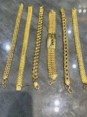 Pure Gold Is 24karat Hand Chains Is Available Now