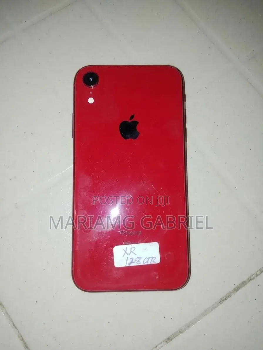 Apple iPhone XR 128 GB Red