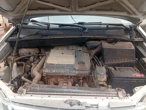 Toyota Sienna XLE 2001 Silver