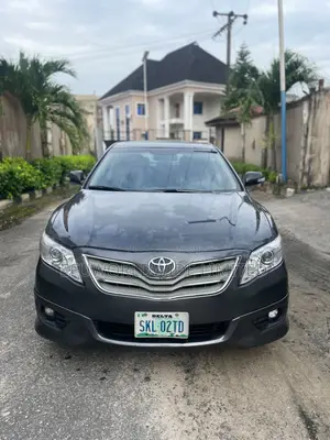 Toyota Camry SE 4dr Sedan (2.4L 4cyl 5A) 2007 Gray