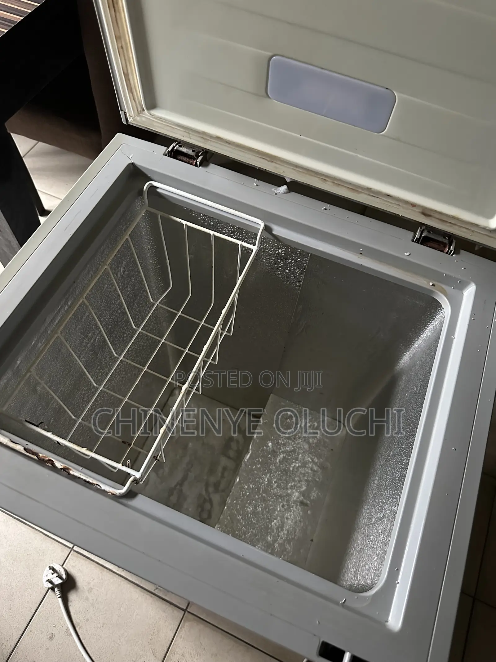 100L Freezer