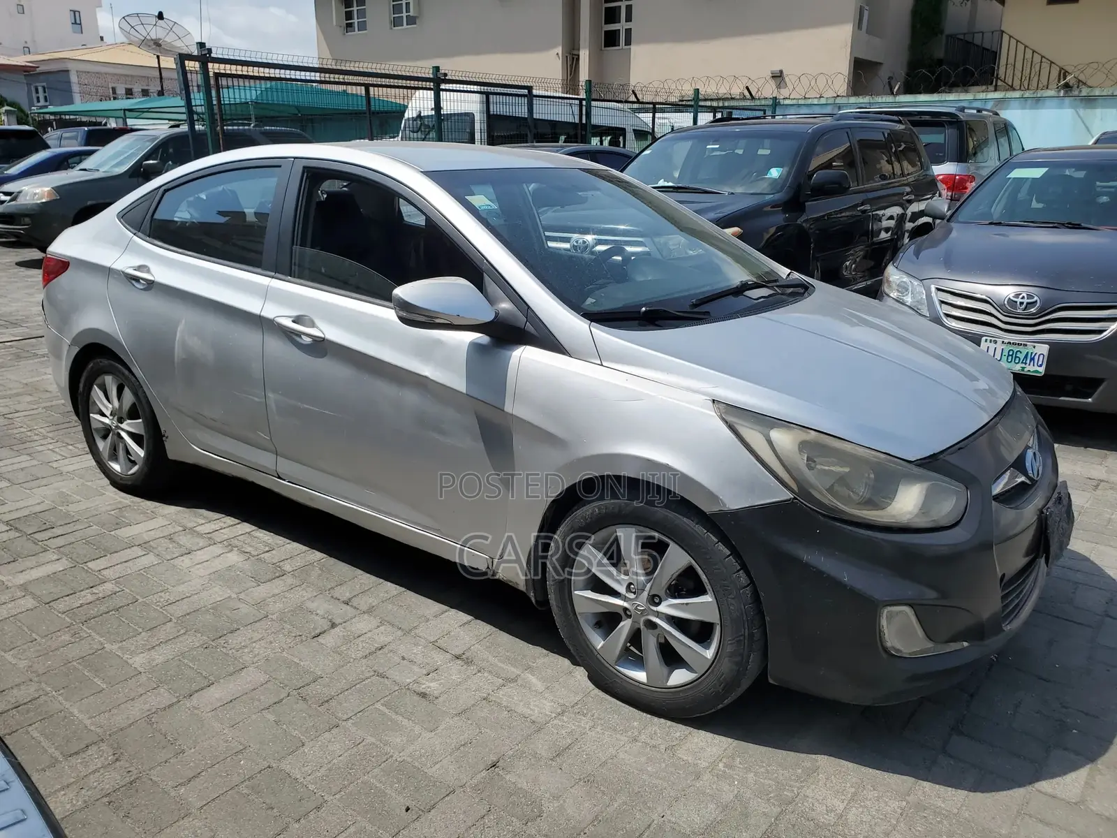 Hyundai Accent 2014 Silver