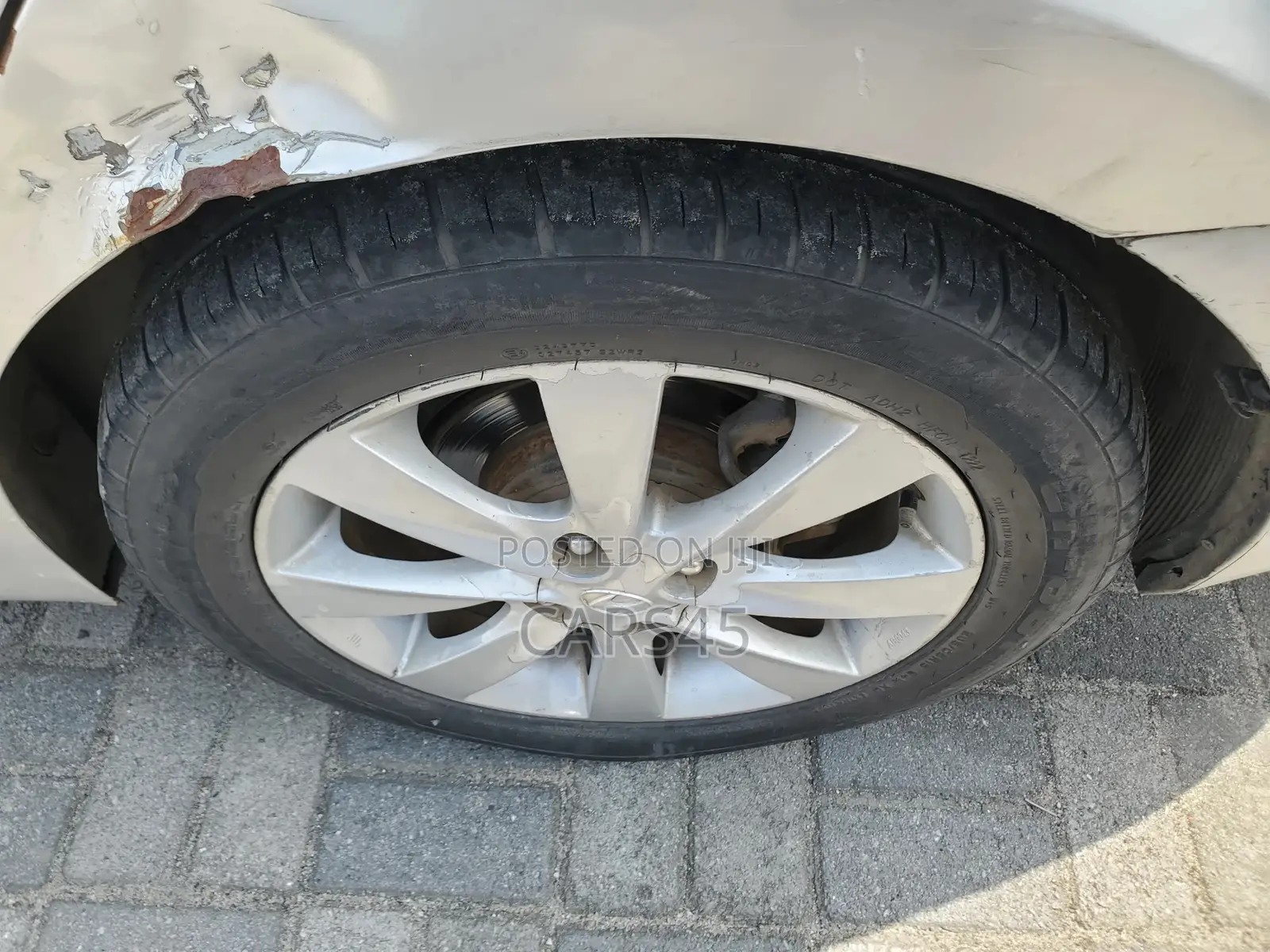 Hyundai Accent 2014 Silver