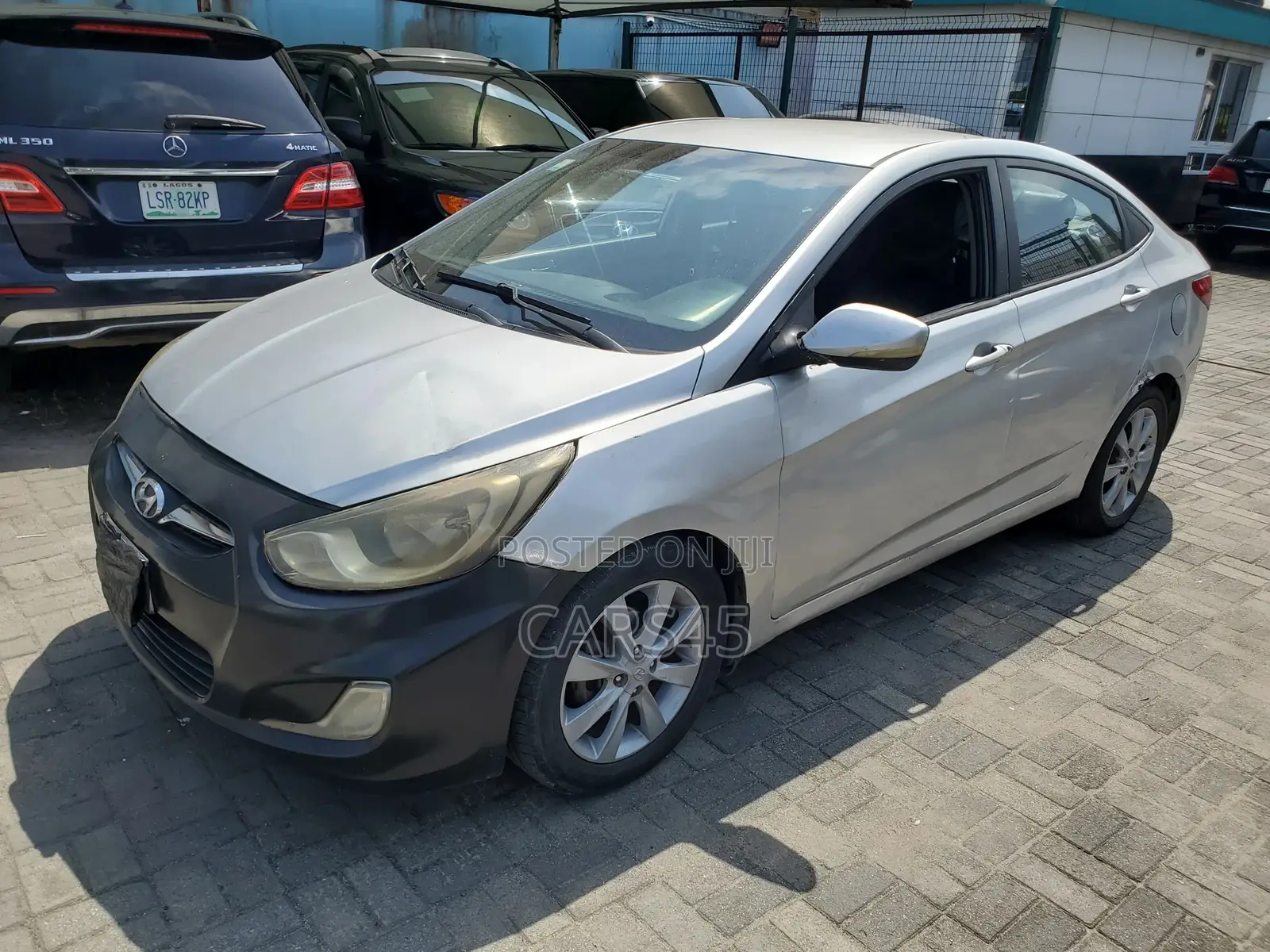 Hyundai Accent 2014 Silver