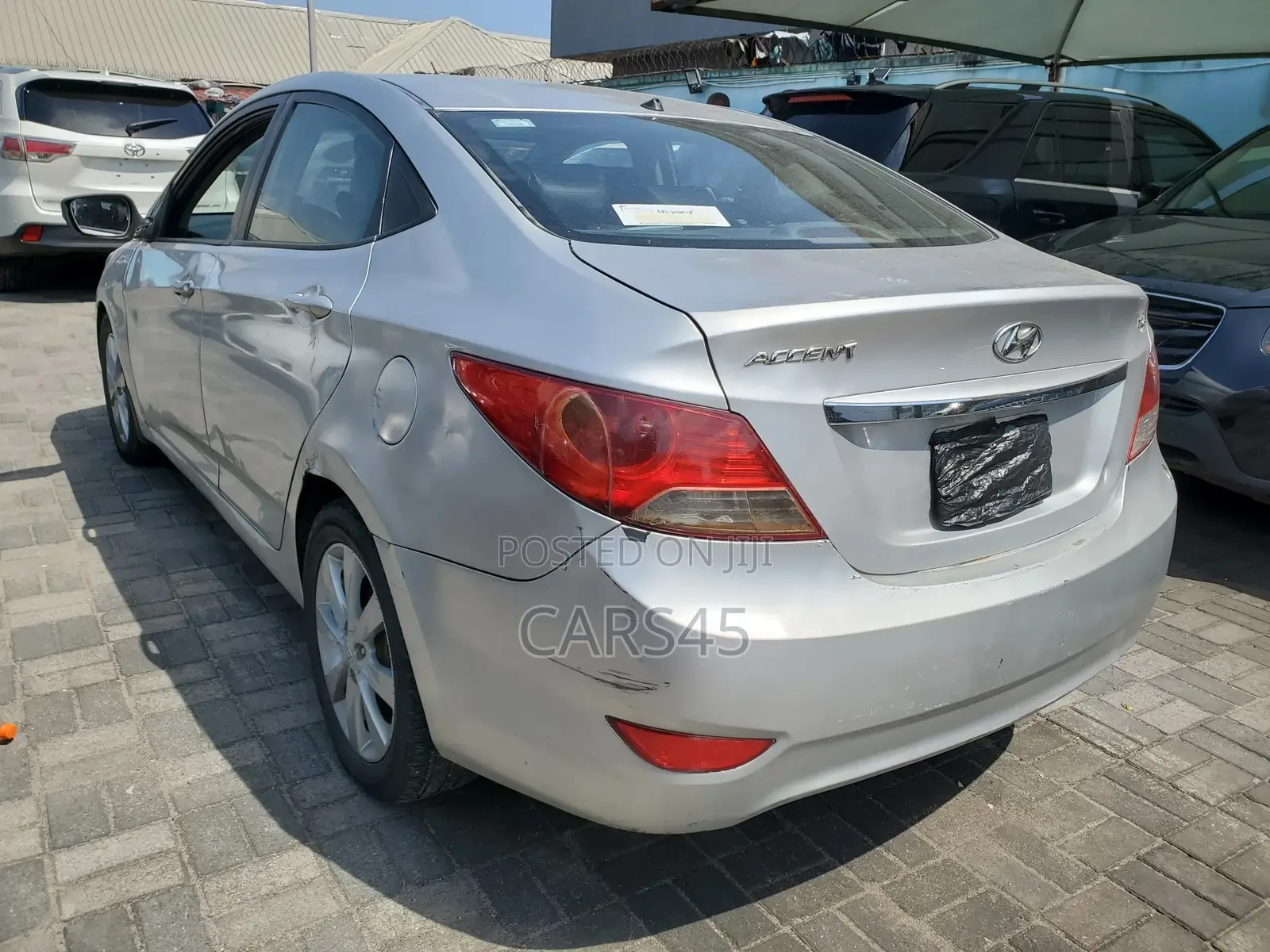 Hyundai Accent 2014 Silver