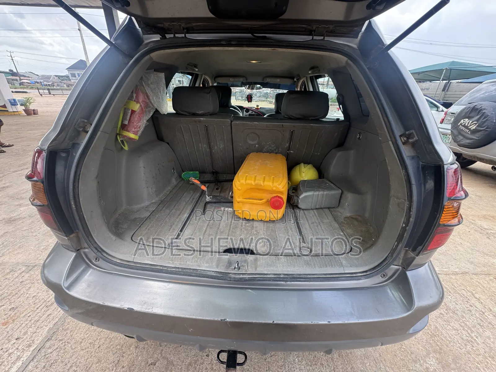 Pontiac Vibe Automatic 2004 Gray