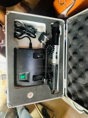 Retinoscope