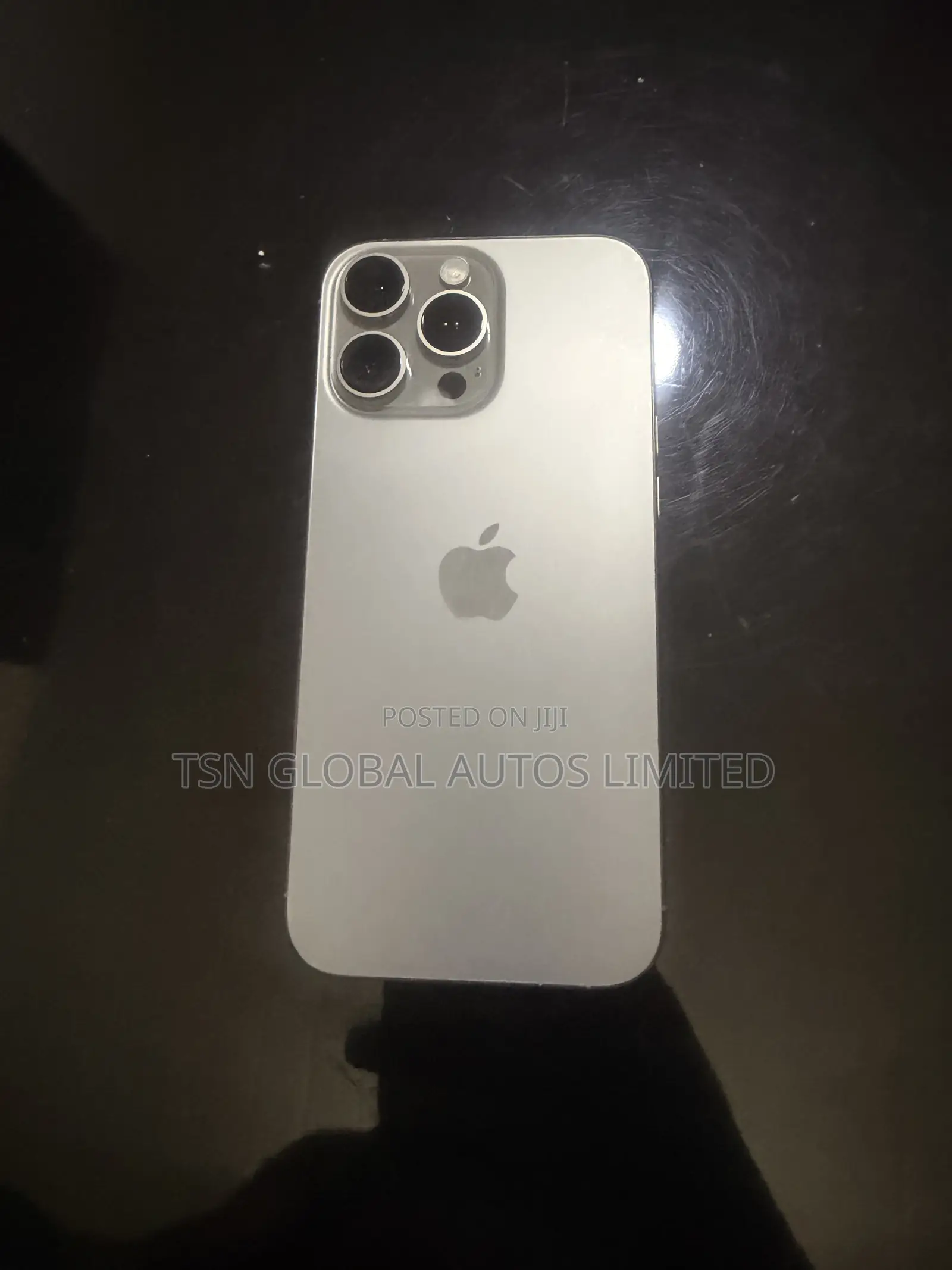 Apple iPhone 16 Pro Max 1 TB Silver