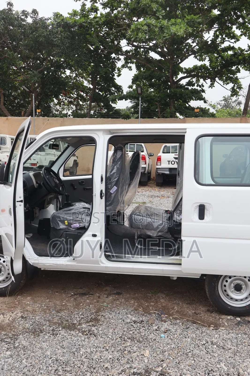 New Suzuki APV Minibus 2025 White